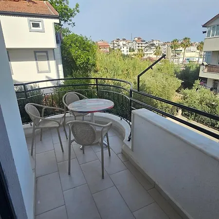 Apartment Havuzlu Site Icinde Kiralik *