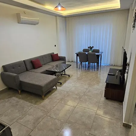 Apartment Havuzlu Site Icinde Kiralik